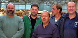 Das Team von Brennholz Zirwes